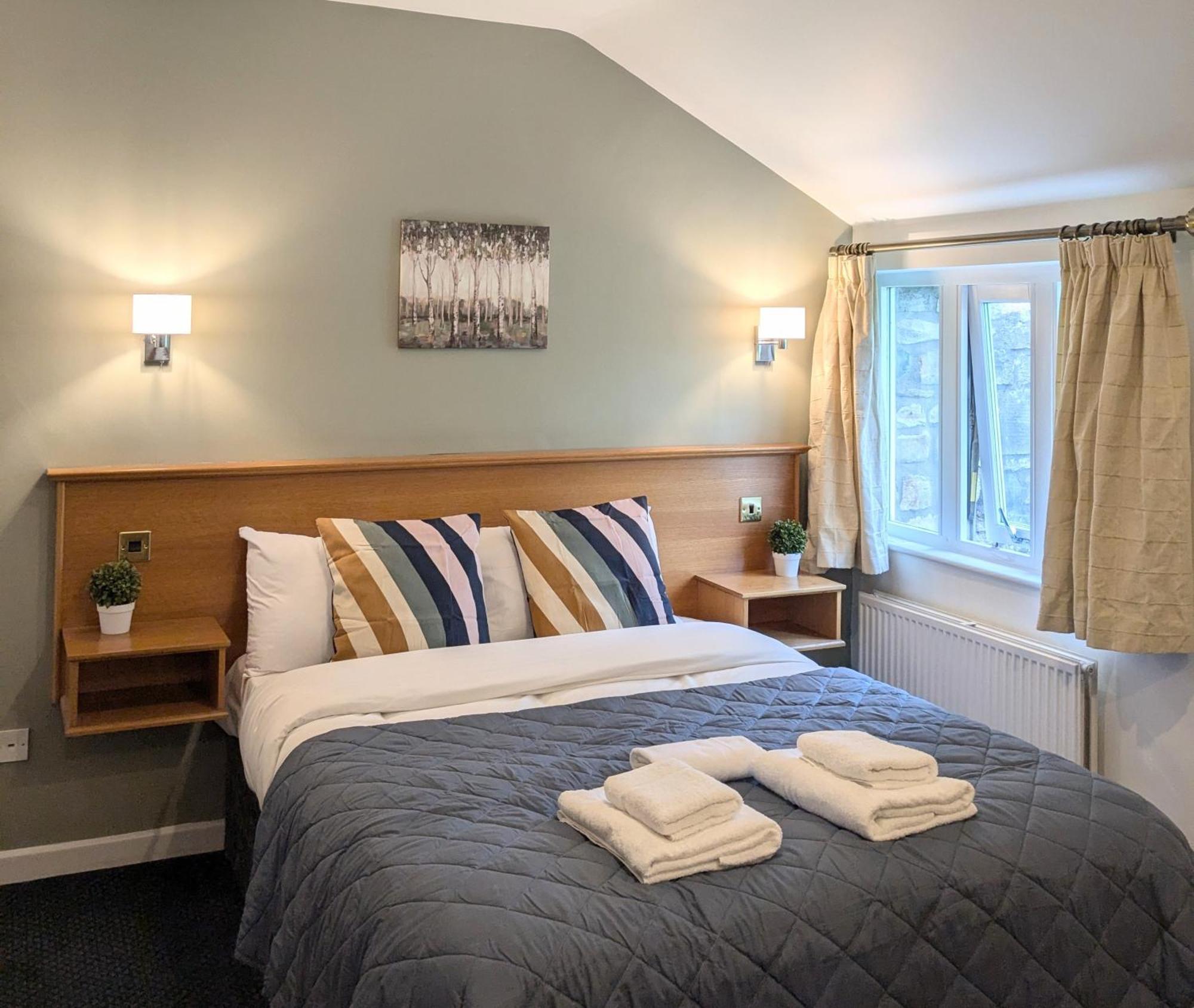 The Whoop Hotel Kirkby Lonsdale Bagian luar foto